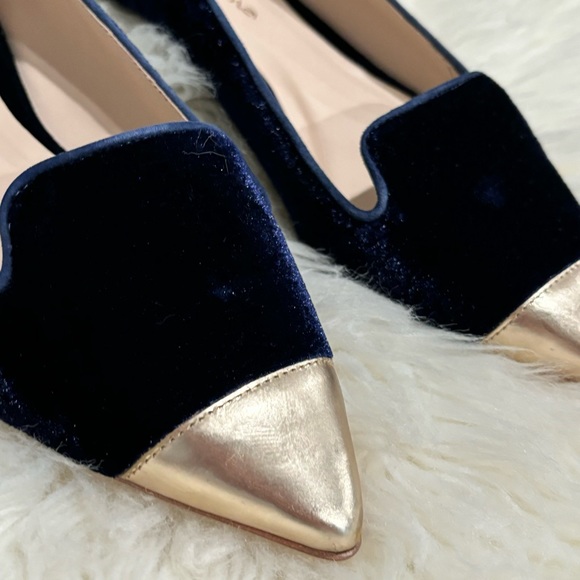 Guilhermina Anthropologie Blue Velvet Gold Toe Flats Size 6 - Picture 3 of 7
